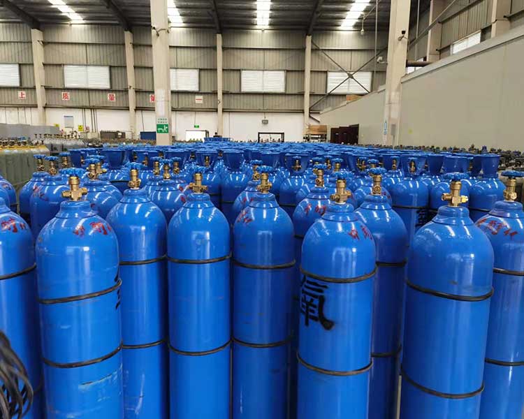 武汉中醇化科技公司：氧气厂家​是如何生产氧气的呢？